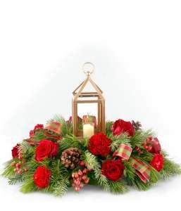 GOLDEN LANTERN CENTERPIECE