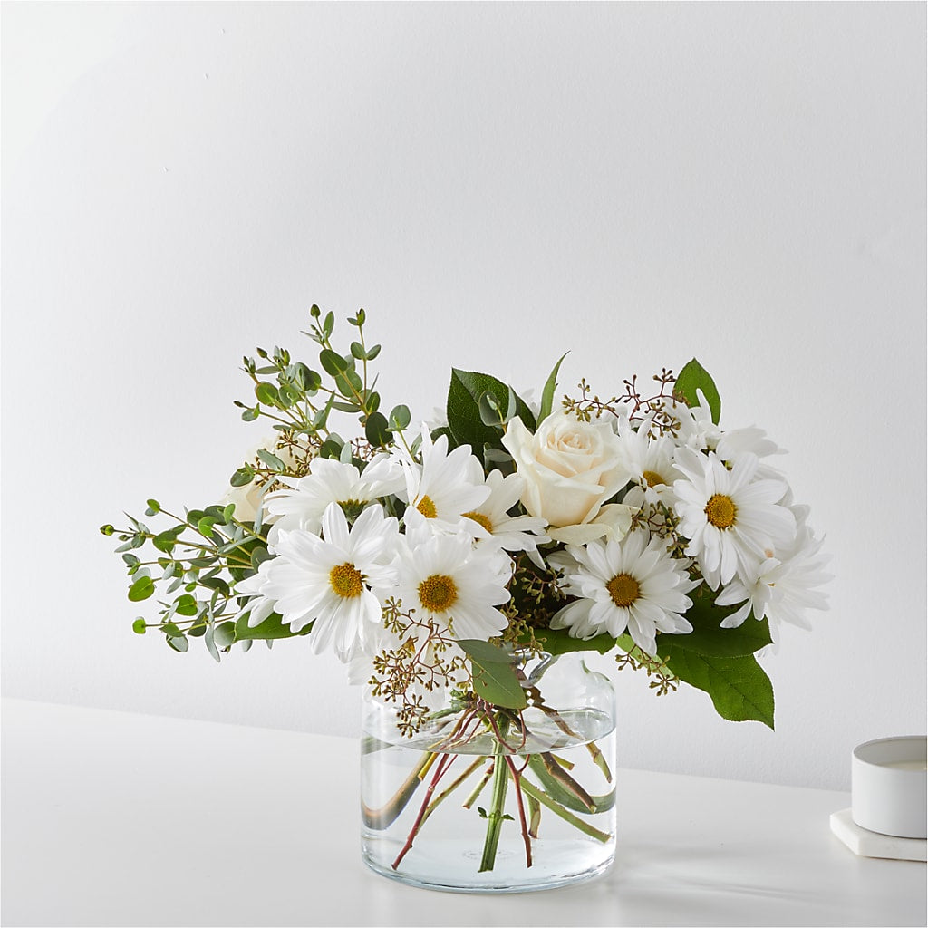 Fresh Linen Bouquet – Blooming Designs By Michelle, Oakdale MN