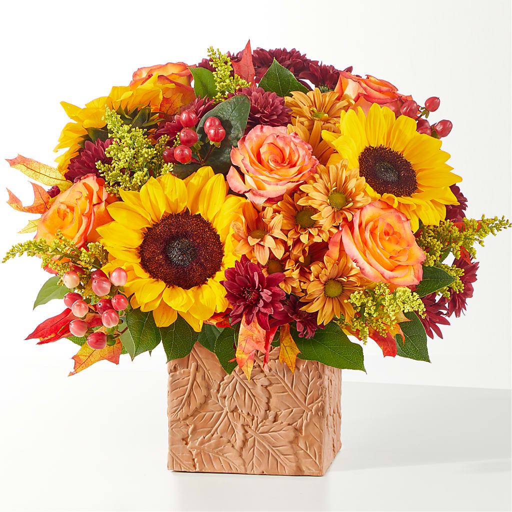 The Outdoors Bouquet – Blooming Designs By Michelle, Oakdale MN
