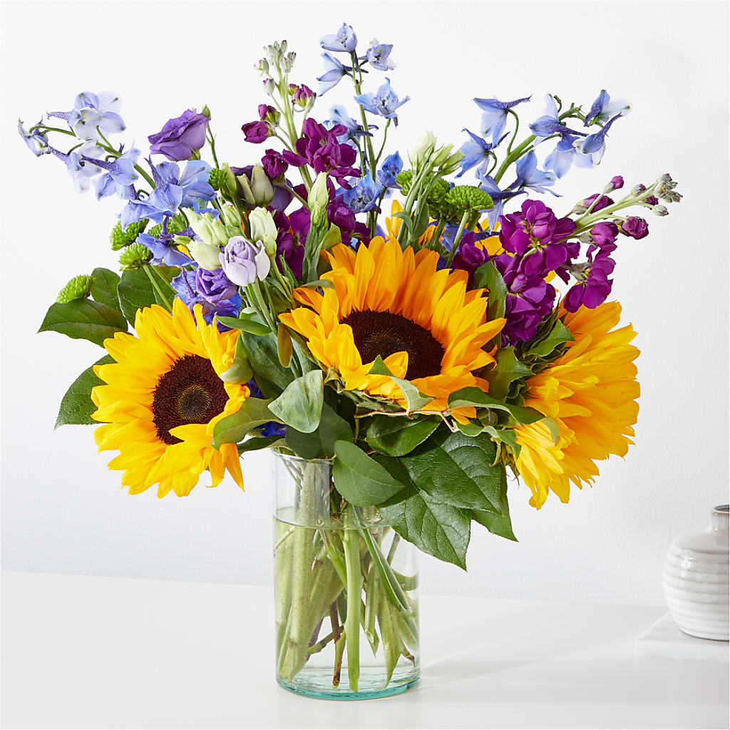 Catching Rays Bouquet – Blooming Designs By Michelle, Oakdale MN