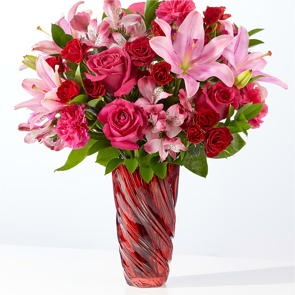 In Love Bouquet with Luxe Swirl Vase – Blooming Designs By Michelle, Oakdale MN