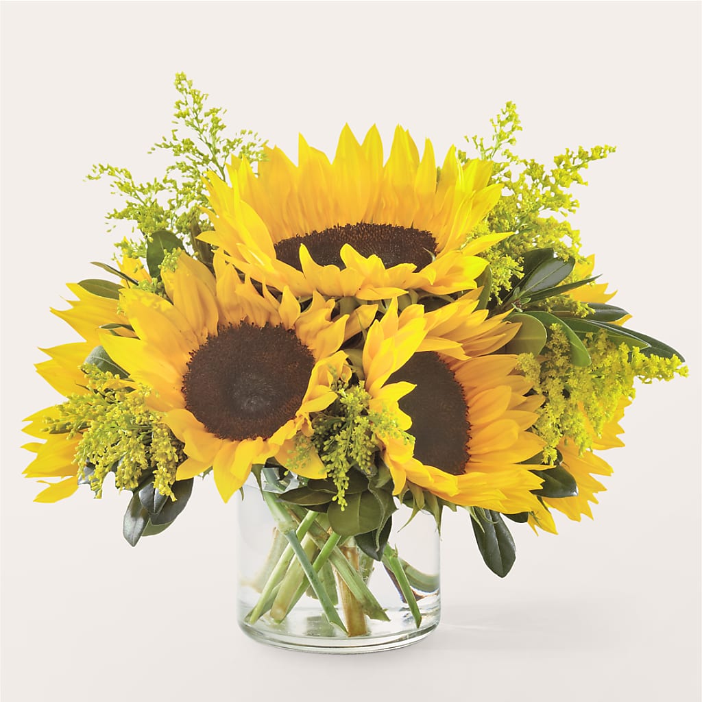 Beaming Sunflower Bouquet – Blooming Designs By Michelle, Oakdale MN