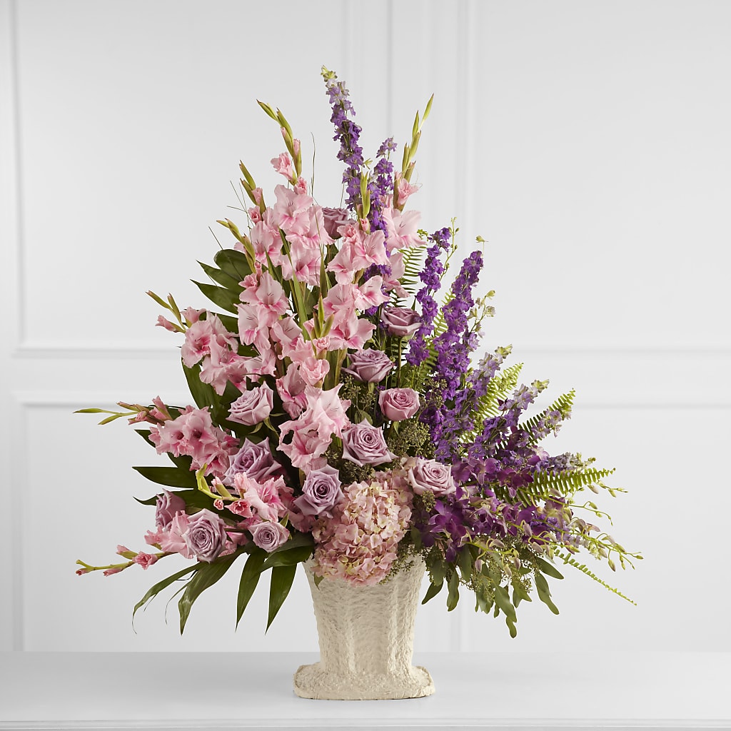 Flowing Garden Arrangement – Blooming Designs By Michelle, Oakdale MN