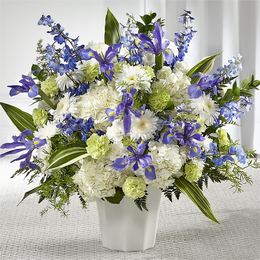 Soft Serenity Floor Basket – Blooming Designs By Michelle, Oakdale MN