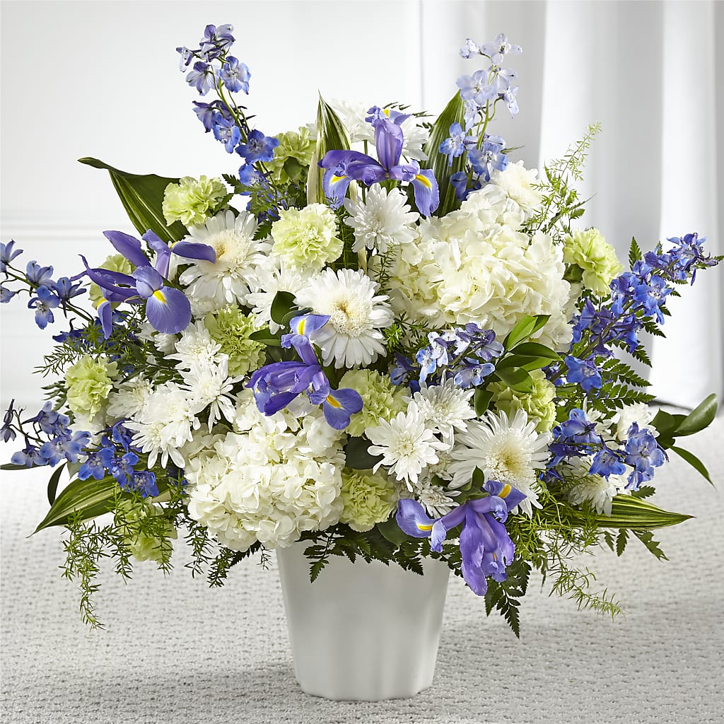 Soft Serenity Floor Basket – Blooming Designs By Michelle, Oakdale MN