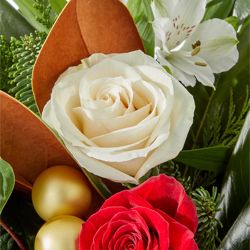 Joy & Jolly Bouquet –  Blooming Designs By Michelle, Oakdale MN