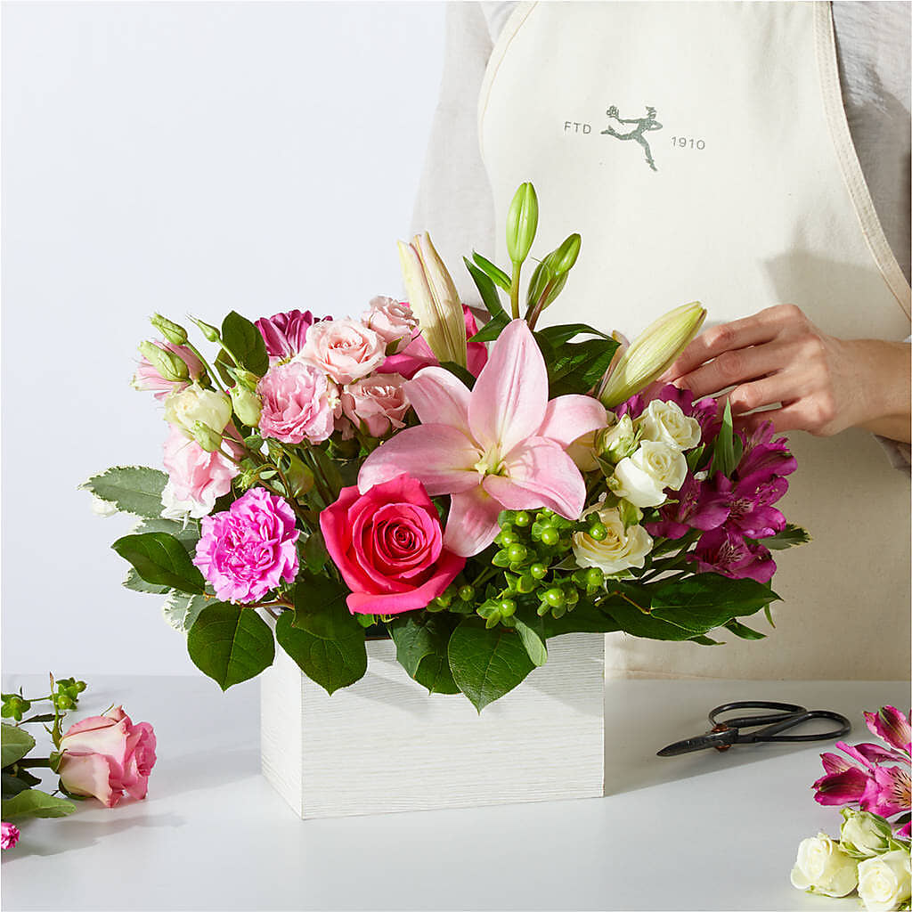 Sweetberry Box – A Florist Original –  Blooming Designs By Michelle, Oakdale MN