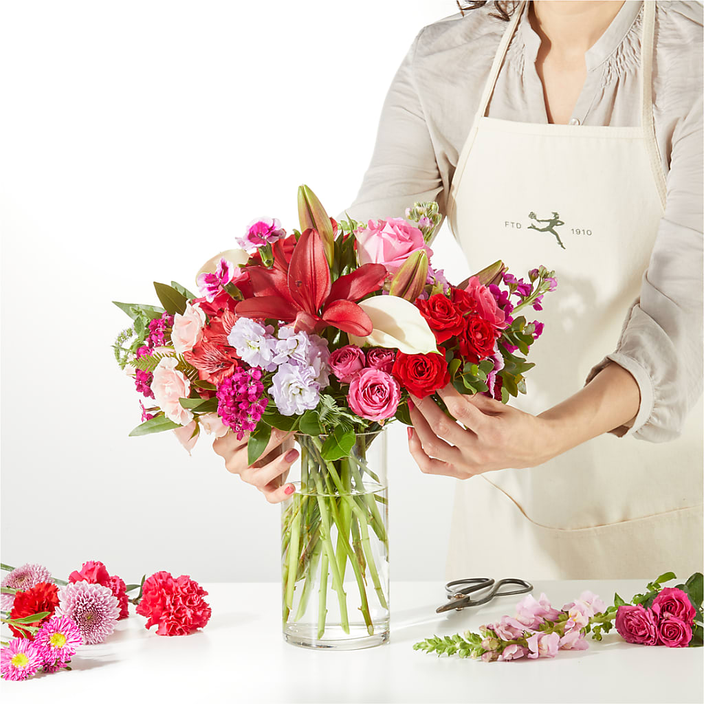 Swooning Over You - A Luxury Florist Original –  Blooming Designs By Michelle, Oakdale MN