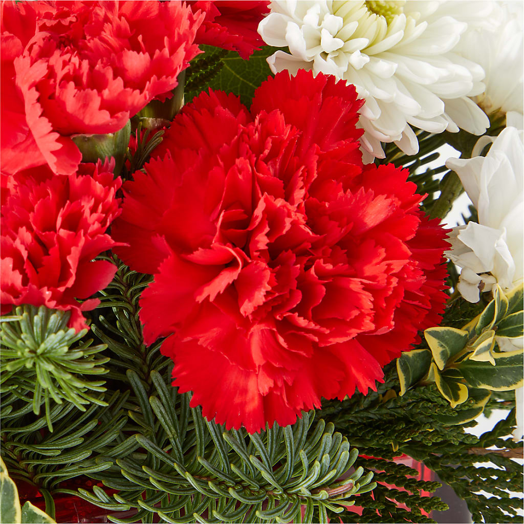 Christmas Market Bouquet –  Blooming Designs By Michelle, Oakdale MN