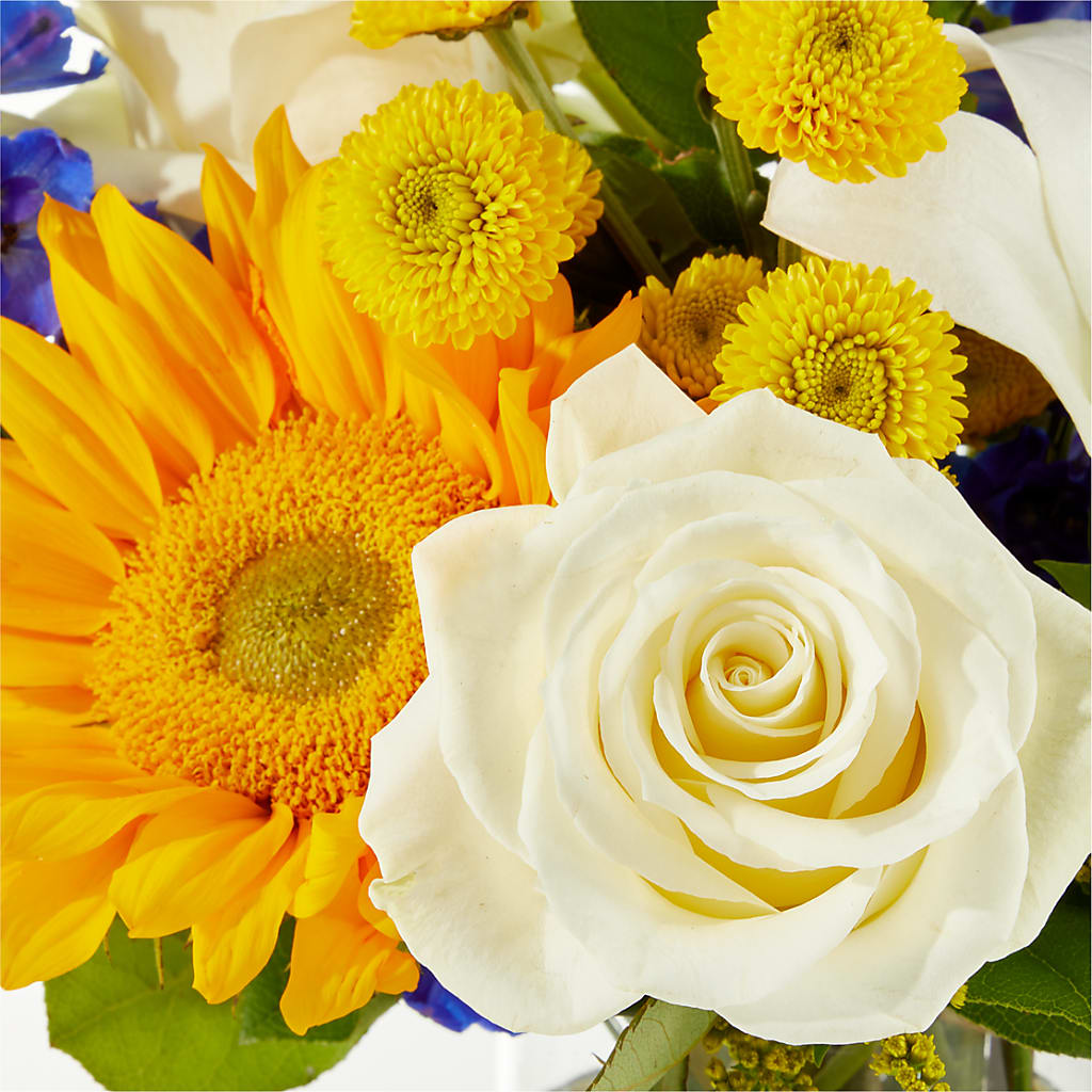 Stargazing Bouquet –  Blooming Designs By Michelle, Oakdale MN