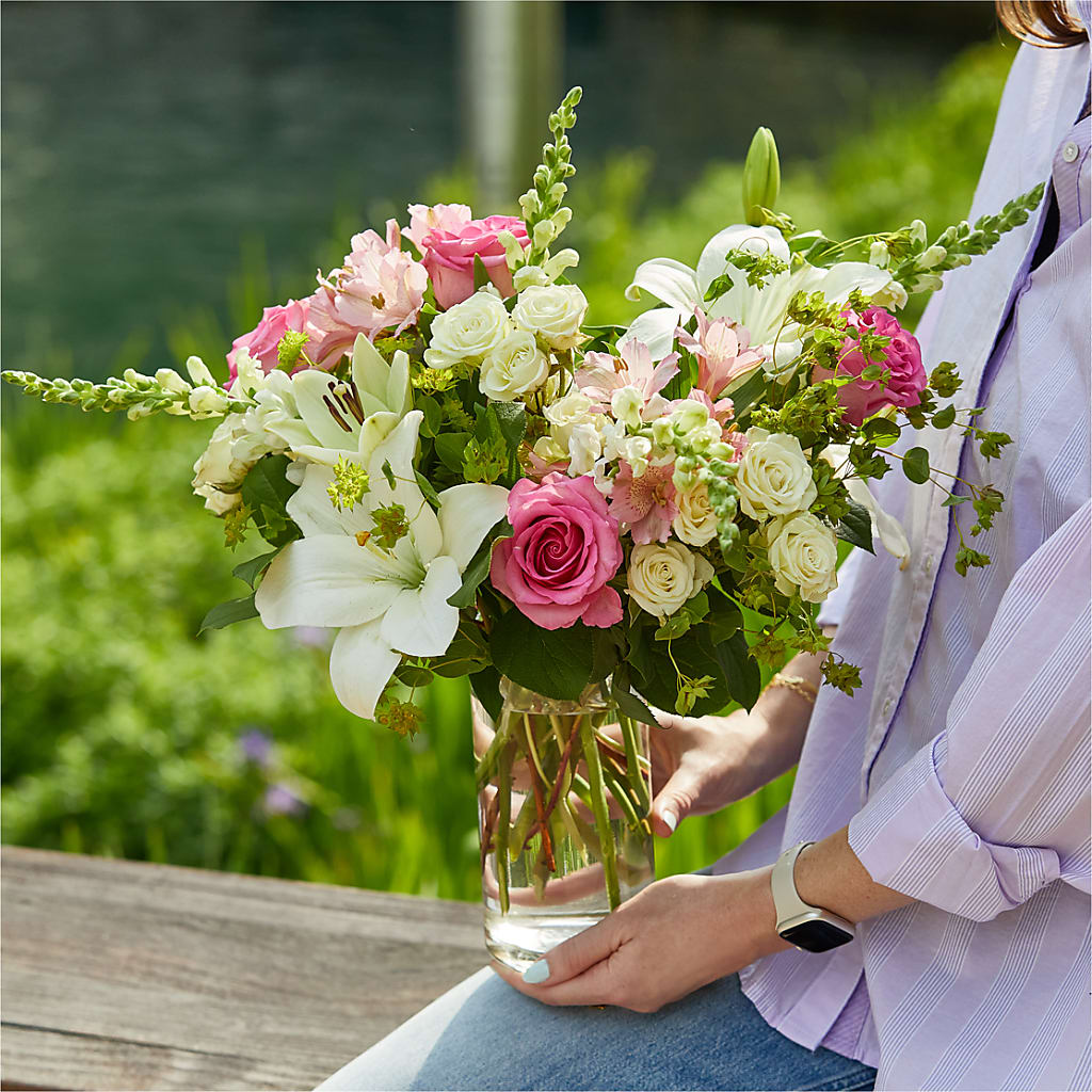 Fondly Bouquet –  Blooming Designs By Michelle, Oakdale MN